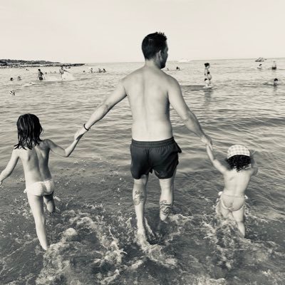 Efren67770687's profile picture. Enamorado del fútbol , trabajador de emergencias sanitarias