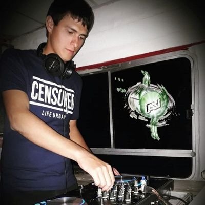 Dj en complejo Alto Verde 🎧
PreviaPlus 016 🎤🎧