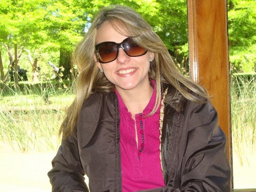 FrancinaGurgel's profile picture. 