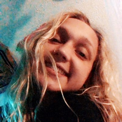 beaarcaat's profile picture. Violet ♉️