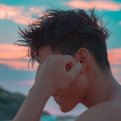 Jelesem's profile picture. Vivo en japon, en mis tiempos libres me dedico a crear proyectos audiovisuales.