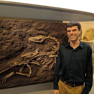 Asst. Prof. of #Anatomy, #Paleontologist @OSUVertPaleo @OSUMedicine | #Dinosaurs 🦖🦕#Histology 🦴🔬 #Ontogeny #FossilEggs 🥚🐣🐥 | He/him | Opinions my own.