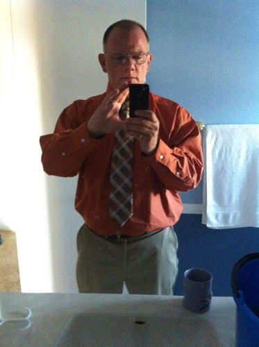 dbb021305's profile picture. Gay episcopalian with a husband