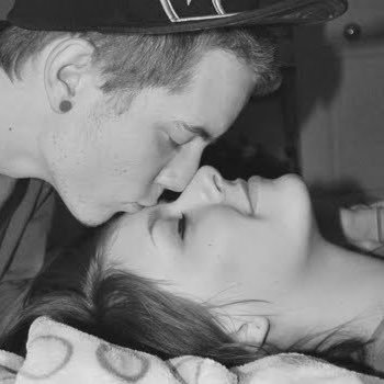 cinelatin0's profile picture. si te enteras será nuestro secreto ❤️