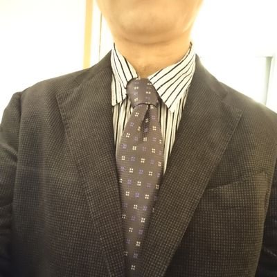 初老のバイで既婚のリバなオッサンリーマンです。オッサン好きな10代20代の子からの連絡待ってます。
全て拾いですが、可愛い男子の画像アップしてます。
女性からのフォローは即ブロックします。