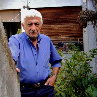 completamente liberal-sigo a los que me interesan- no es necesario que me sigan, era del 1,8 de lilita, ya no mas!
@Carlos04301025