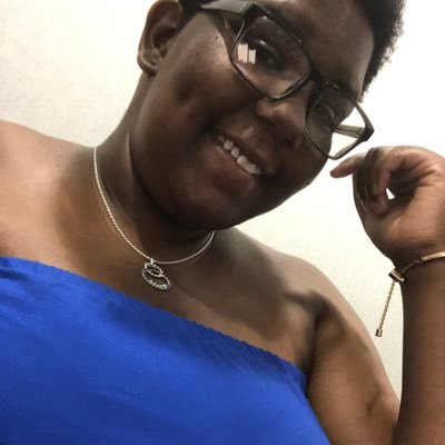 ✿ 6’0” ✿Memphis Native 〽️ ✿TSU Alumni💙🐾🐯 ✿Introvert 🧸✿💙ΖΦΒ💙5(TAIL)-ΕΑ-SPR17 #ZZPHI ✿IG: blu_determination ✿SC: teddybear.kiara