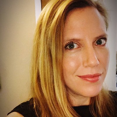 LisaBratcher11's profile picture.