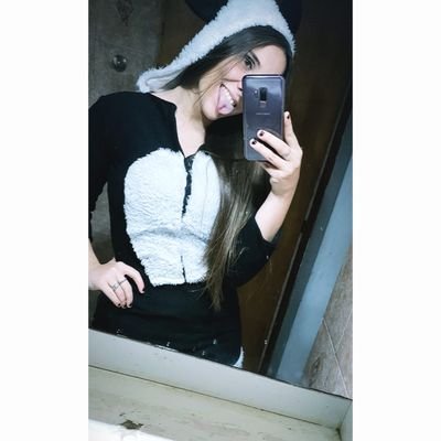 CataaaaaaaS's profile picture. 💙💛💙