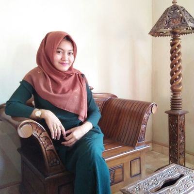 va_cympudd's profile picture. a woman who loves family, college majoring in public health, the health of people who want to increase my love of science that can be (⌣.̮⌣✽) , cequaeila (ʃ⌣ƪ)