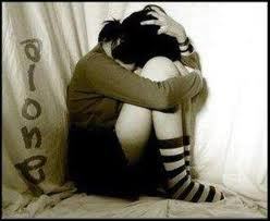 AnEmoStory's profile picture. I'm just an unimportant, alone girl. I'm hated, even by myself. This is my story.