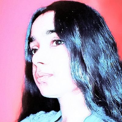 Pari65301575's profile picture. there are lots of things to do rather than falling in love with wrong person😹🙈🙊