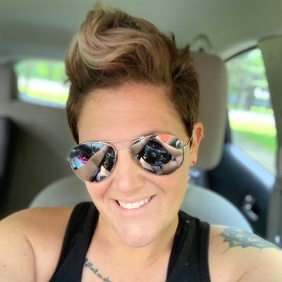 Maine HS ELA teacher/volleyball and cross country coach/civil rights advisor/drama coach/avid bass fisherman/outdoor enthusiast/tattoo lover/artist/wife/momma