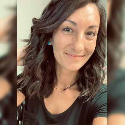 liarose33's profile picture. 