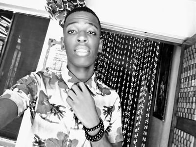 je suis un basketteur, danceur, designer. picmaker