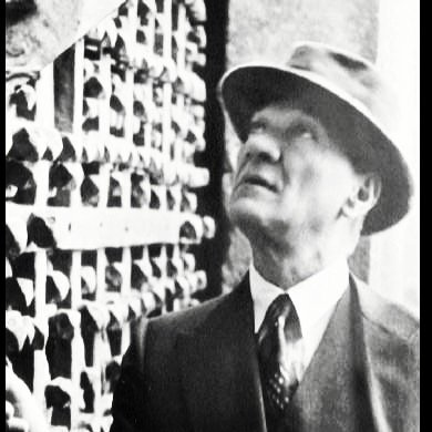 Hande09x23's profile picture. 