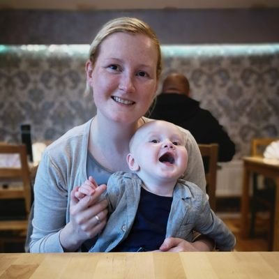 emmap23's profile picture. 