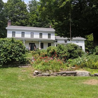 Nonprofit Artist Residency #dhcommunity🌿
#dhalumni🌿 • currently closed to the public •