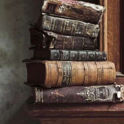 EliSteele17's profile picture. Husband, Father, Fantasy Author