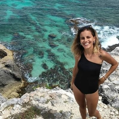 CarolinaMicca's profile picture. No empezar a dejar de pensar, que a las masas pensando no las venceran jamás.