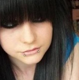 Tokiosexygirl's profile picture. Hey it's Angelica. I'm a girl who dosent care about life. I have a death note. I'm 16 . I have no life in me. Who am I?