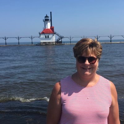 MsRoyall215's profile picture. 6th grade ELAR teacher/librarian Book nerd Love to travel