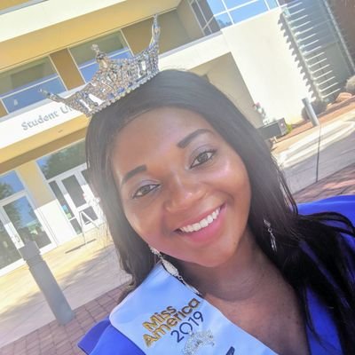 Misssierravista's profile picture. Miss Sierra Vista 2019🌻
Platform: A Confident You,  Is A Better You : Make Your Health Essential ❤ 
Instagram: MissSierraVistaAZ 
Facebook: Miss Sierra Vista