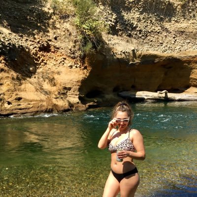 KillionEllie's profile picture. 