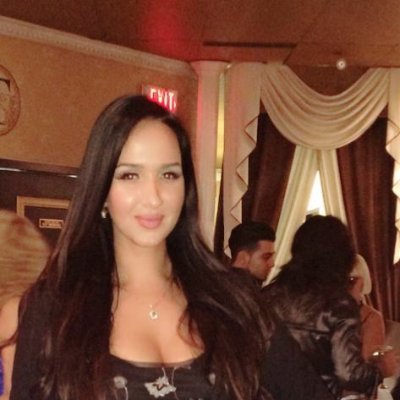 annpima13's profile picture. Love you