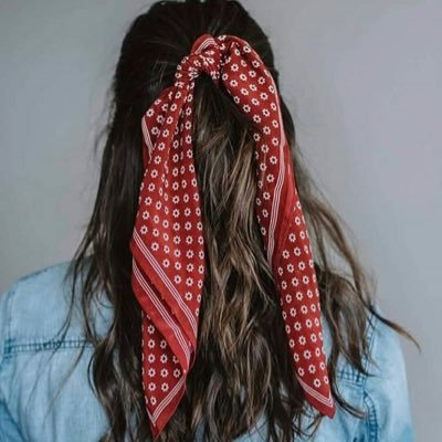 leeno_18o's profile picture. رحيمٌ تحتوي بالُّلطْفِ قلبي.❤️