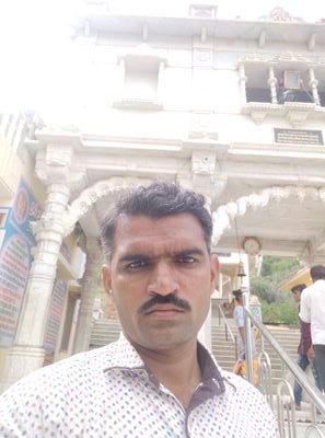 Shetans32154234's profile picture. setansingh