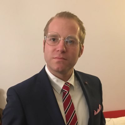 wakklerma's profile picture. Something with IT, dad of 3, master of none