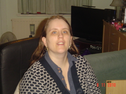 My interests are following tennis, listening to music, learning languages and travelling to countries.  I am friendly, caring and love socialising with friends.