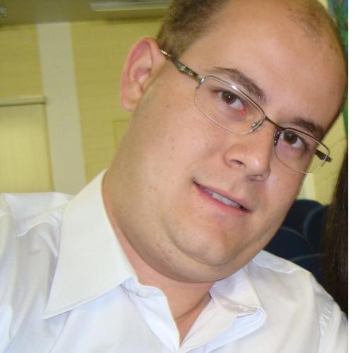 Consultor em Contabilidade Pública. Formado em Ciência da Computação. Cursando Ciências Contábeis. Louco por tecnologia e motocross!!!