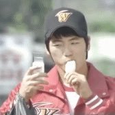 서울러 | 2n살 | 욕트있어요🙊 스토브리그 오몰입 과타쿠중