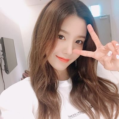 1WivCWWcYkLqXMp's profile picture. .