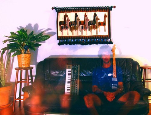 FutureApeTapes's profile picture. //////Some Noise, Some Effects, Sounds Psych.....Future Ape Tapes combines far out pop experiments with loose jams to better blast your speakers with//////////