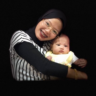 Alhamdulillah Allah is the best planner💋 Love my small happy family ❤️