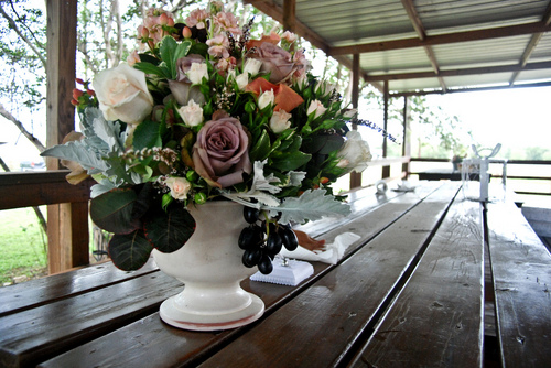 GardeniaAustin's profile picture. Gardenia does elegant and seasonal arrangements for weddings and events.  We specialize in flower arrangements, wreath making, seasonal decor, and event design.