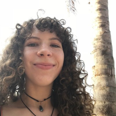 YumaLangenbach's profile picture. Biomimicry Practitioner/Creator/Engineer/Biologist passionate about REGENERATING our Living Planet 🌱🌴🌍