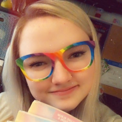 23 // Swiftie since Fearless // Gillette Stadium stan since Red Tour // Lover 8.23 // Never met Taylor, but would mind the chance 😉🦋🥰