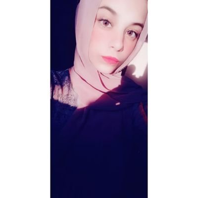 Soka 👑💙
        Zeinab 👭❤ 
15 Sana 😁💕
       Ahly 😍
25/4