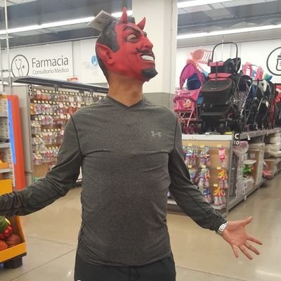 macho alfa, Il diavolo rosso! #DiablosTwitteros #ChorizoPower @TolucaFC