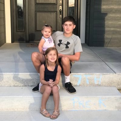 HaleyBooe's profile picture.