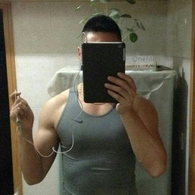 fit_hack's profile picture. 工作私信或邮件联系：ibrad@sina.cn