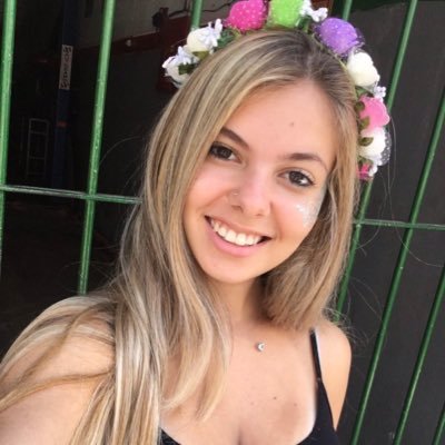 Larissa67780698's profile picture. 