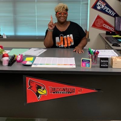 AVID Coordinator and Elective Teacher | Middle School English Language Arts and Reading Teacher #itouchthefutureiteach