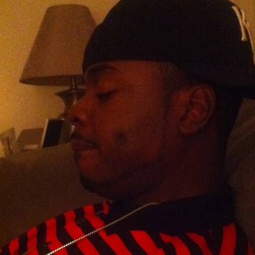 Dimpoles149's profile picture. The land of the brave