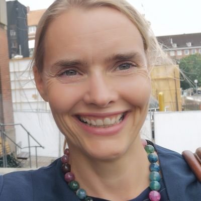 melanie_gross's profile picture. Prof. für Jugendarbeit,
Priv. Acc. Queer-|Feminismus, Gerechtigkeit, Menschenrechte, Demokratie, Antifaschismus, ökol.+soz. Transformation, Soziale Arbeit