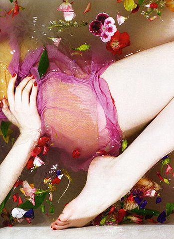 CurvyGreen_ca's profile picture. CURVYGREEN™ NETWORK: A World for #Ethical & #Ecological People from #CANADA! - CURRENTLY IN DEVELOPMENT-#StartUp #Green #Sustainable #Digital #Innovation